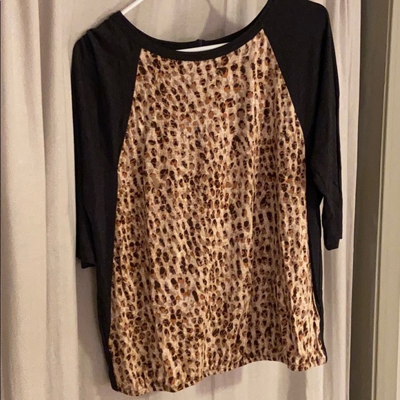 Ann Taylor Tops - Pattern blouse/top